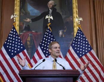 Sněmovna USA opět nezvolila předsedu, odpor republikánů proti Jordanovi sílí