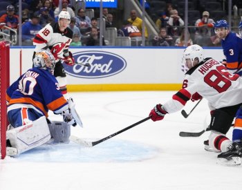 Palát asistoval u výhry New Jersey, Jiříček v sestavě i po návratu Werenského