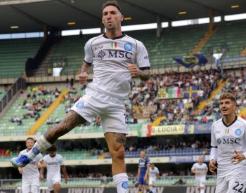 Fotbalisté mistrovské Neapole vyhráli ve Veroně 3:1