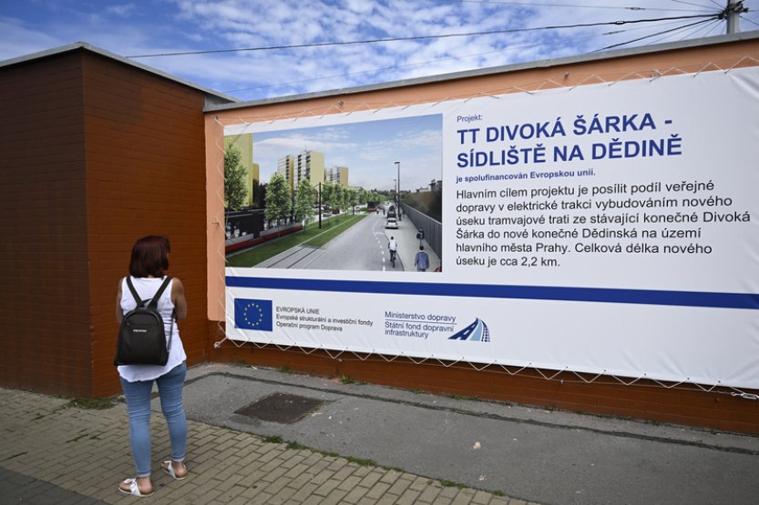 Slavnostní jízdy zahájí v Praze provoz na nové trati z Divoké Šárky na Dědinu