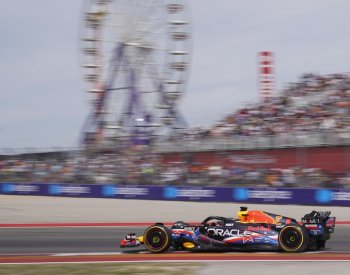 Kvalifikaci na sprint F1 v USA vyhrál Verstappen před Leclercem