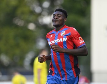 Fotbalisté Plzně přišli do konce podzimu o Durosinmiho, útočník musí na operaci