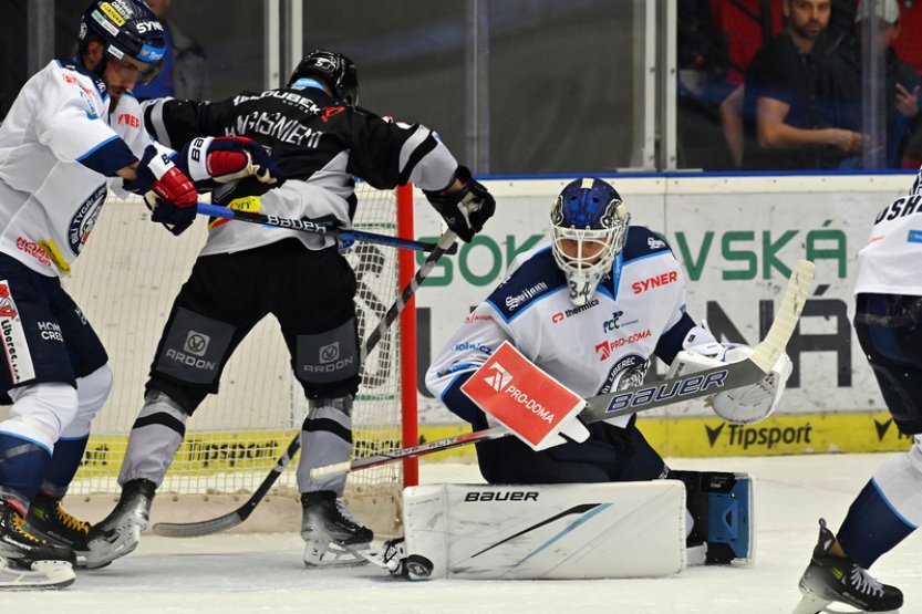 Liberec i Karlovy Vary se v extraligové předehrávce mohou posunout v tabulce