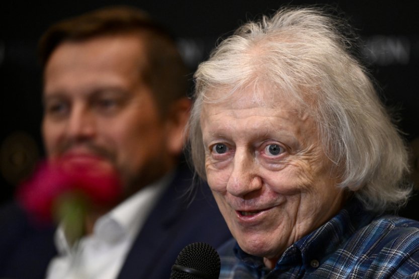 Neckářovy osmdesátiny připomíná pamětní list s odkazy na jeho filmové role