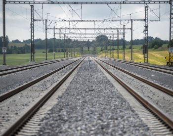 Evropská investiční banka poskytne úvěr 24 miliard Kč na rozvoj české železnice