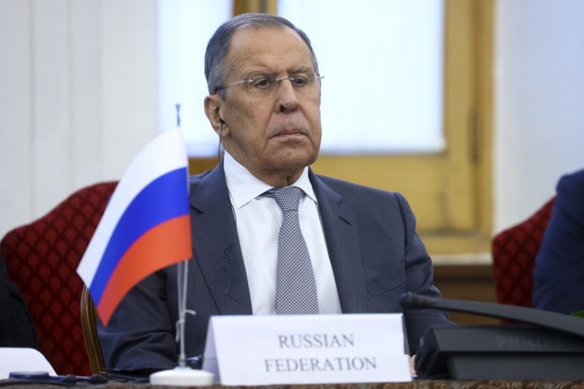 Lavrov v Teheránu kritizoval kroky USA na Blízkém východě