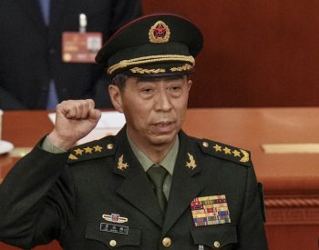 Čínský ministr obrany Li Šang-fu byl zbaven funkce, uvedla státní média