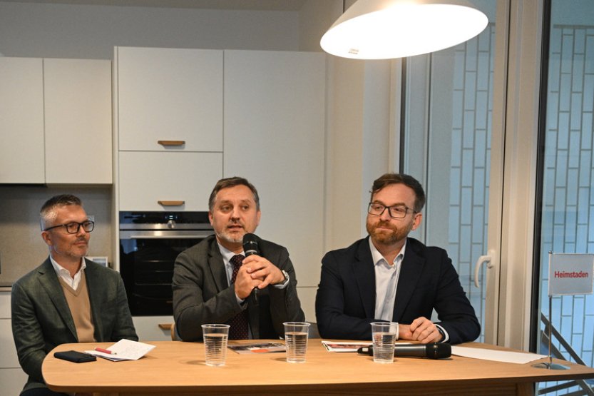 V Praze se staví méně bytů a jsou dražší než ve stejně velké Varšavě