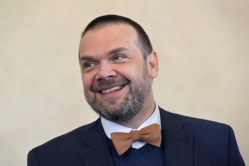 Baxa vládě představí záměr na legislativní ukotvení statusu umělce