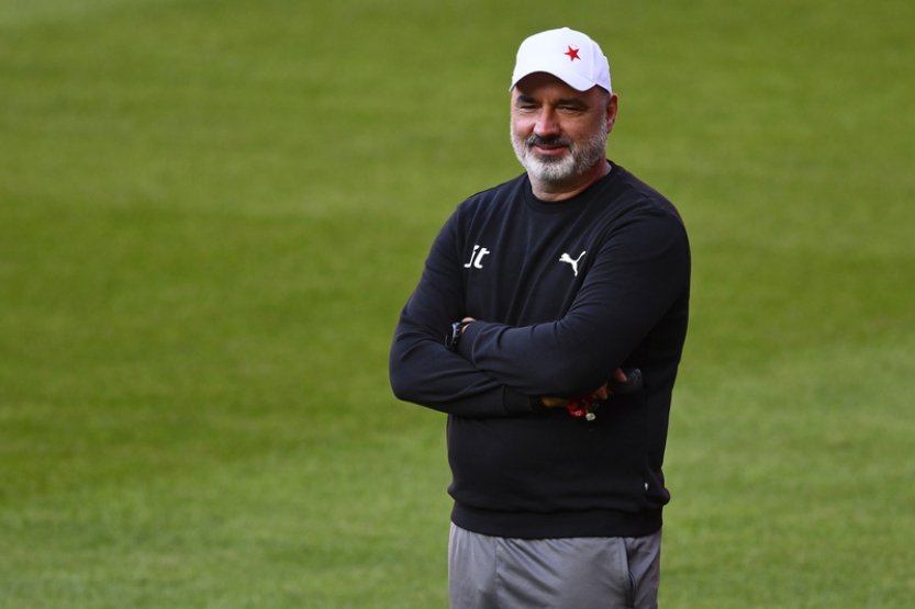 Fotbalisté Slavie odcestovali do Říma k utkání s AS bez stále zraněného Ševčíka