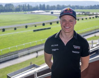 Dostihové závodiště v Chuchli je připraveno na premiéru světové rallye