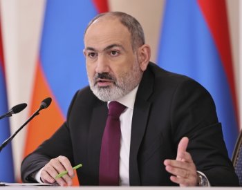 Arménie nevidí výhody v přítomnosti ruských základen v zemi, uvedl premiér