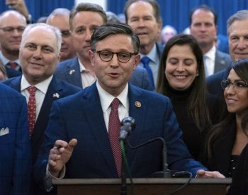 Sněmovna reprezentantů USA má po 22 dnech předsedu, je jím republikán Johnson