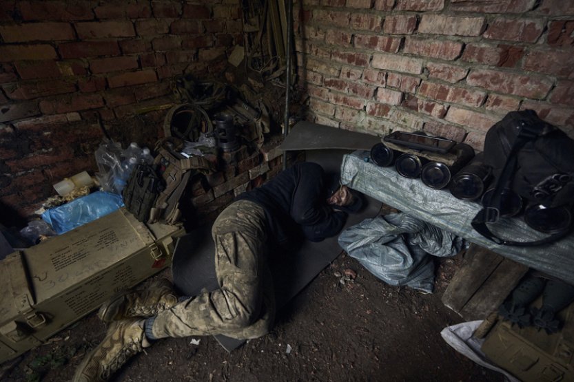 Třetina deklarované humanitární pomoci se letos k ukrajinské armádě nedostala