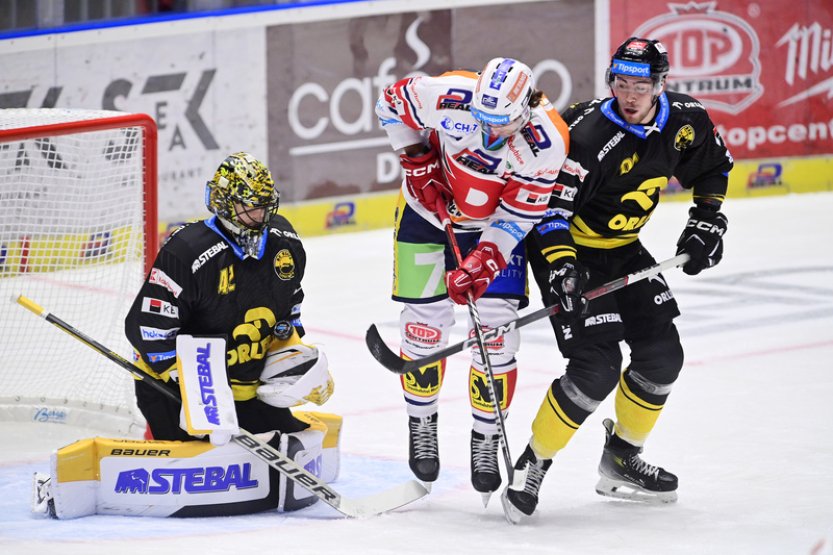 Úvodní kolo druhé čtvrtiny extraligy nabídne souboj o první místo