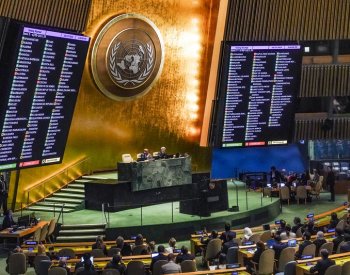 Valné shromáždění OSN přijalo rezoluci vyzývající k příměří na Blízkém východě