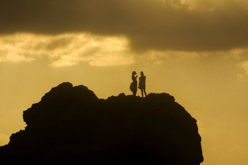 Být vtipný na první schůzce při hledání partnera nepomáhá, ukázal výzkum