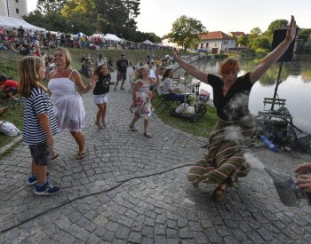 Začíná Festival Prázdniny v Telči, na pěti scénách vystoupí přes 100 hudebníků