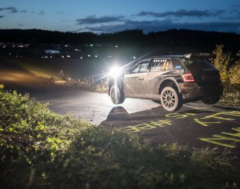 Historická premiéra rallyeového MS na českém území nalákala na start i Vojtěcha