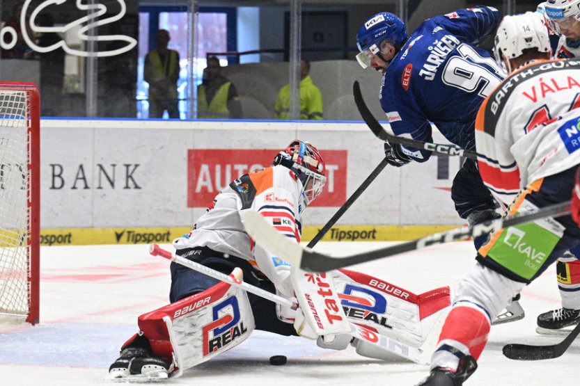 Pardubice zabraly po dvou prohrách a vyhrály v Kladně 6:2