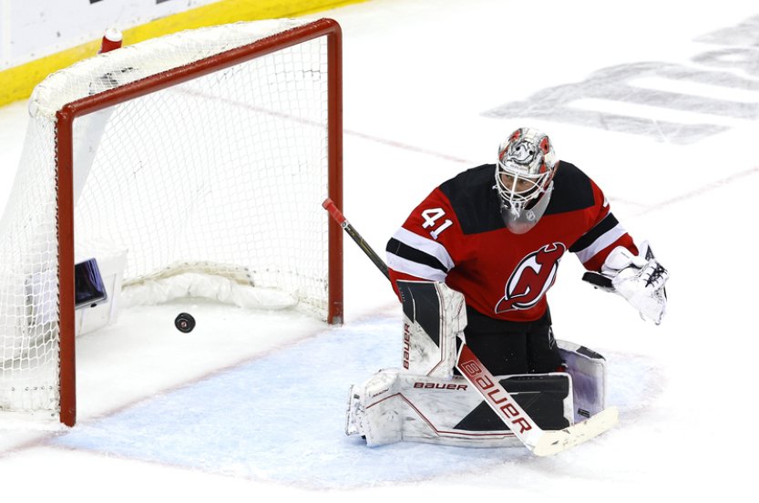 Vaněček vychytal v NHL výhru, San Jose opět prohrálo