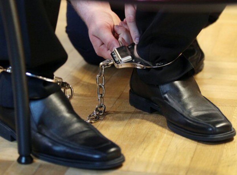 Amerického politika obvinili z úmyslu znásilnit v Praze nezletilou osobu