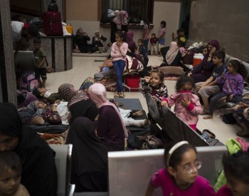 Reuters: Kolabující zdravotnické služby v Gaze shánějí dobrovolníky