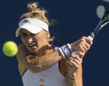 Vondroušová zahájila Turnaj mistryň porážkou, nestačila na Šwiatekovou