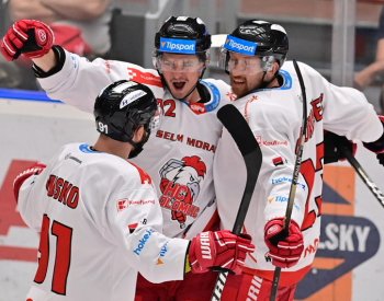 Hokejisty Olomouce čeká v dohrávce v Karlových Varech další pokus o výhru venku