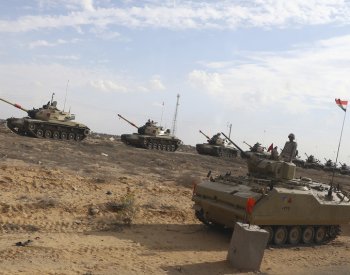 ToI: Egypt vyslal tanky k přechodu Rafáh na hranici s Pásmem Gazy