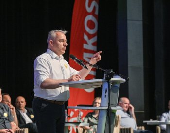 Odbory vyhlásily na 27. listopadu den protestů, oznámil Středula