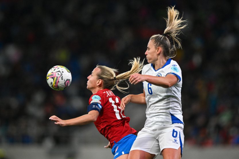Fotbalistky před rekordní návštěvou remizovaly v LN s Bosnou a Hercegovinou 2:2