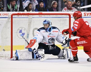 Třinec vyhrál v Liberci 3:1 a bodoval poosmé za sebou