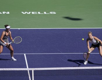 Nehrály jsme naši nejlepší hru, ale bojovaly jsme, řekla Siniaková po deblu