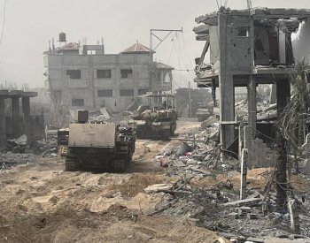 Izraelští vojáci jsou podle armádního velitele skoro před branami Gazy