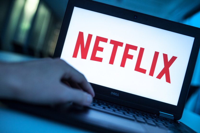 Netflix vylepšuje předplatné s reklamou, aby více konkuroval jiným televizím