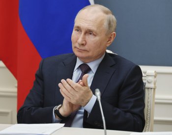 Putin podepsal zákon o odstoupení od ruské ratifikace jaderné smlouvy