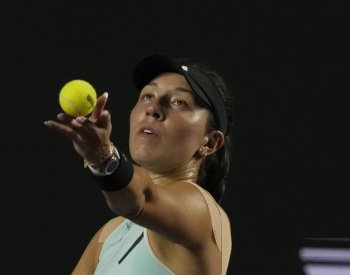 Pegulaová zvládla na Turnaji mistryň i třetí zápas a postoupila bez ztráty setu