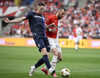Fotbalisté Slavie budou proti Plzni hájit vedení v lize, Sparta hostí Bohemians