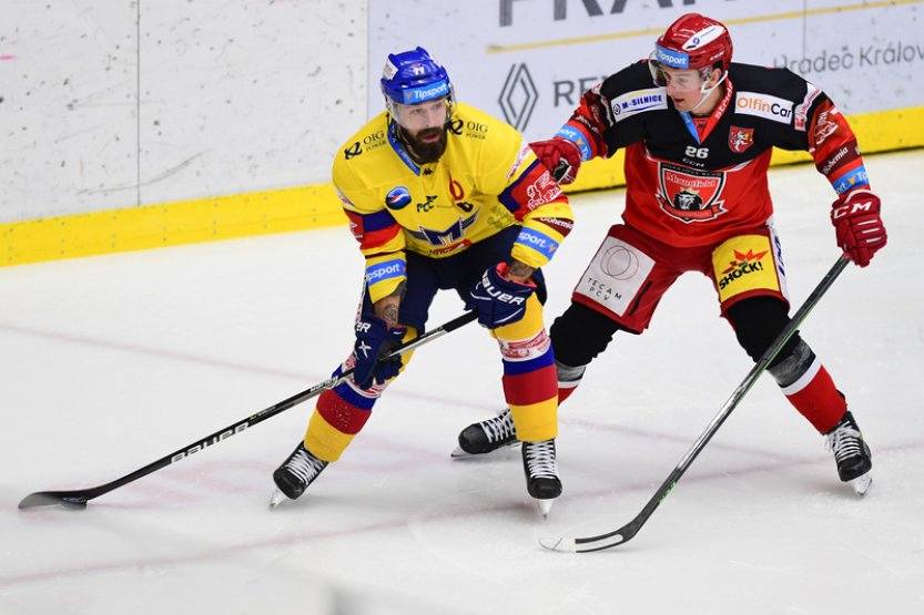 Hradec díky probuzeným střelcům vrátil porážku Budějovicím