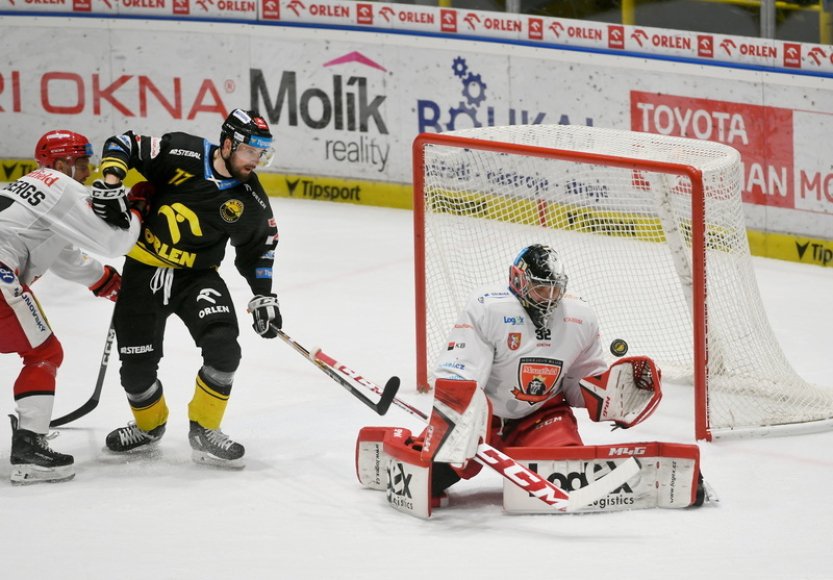 Litvínov poprvé v sezoně doma prohrál, podlehl Hradci Králové 0:2