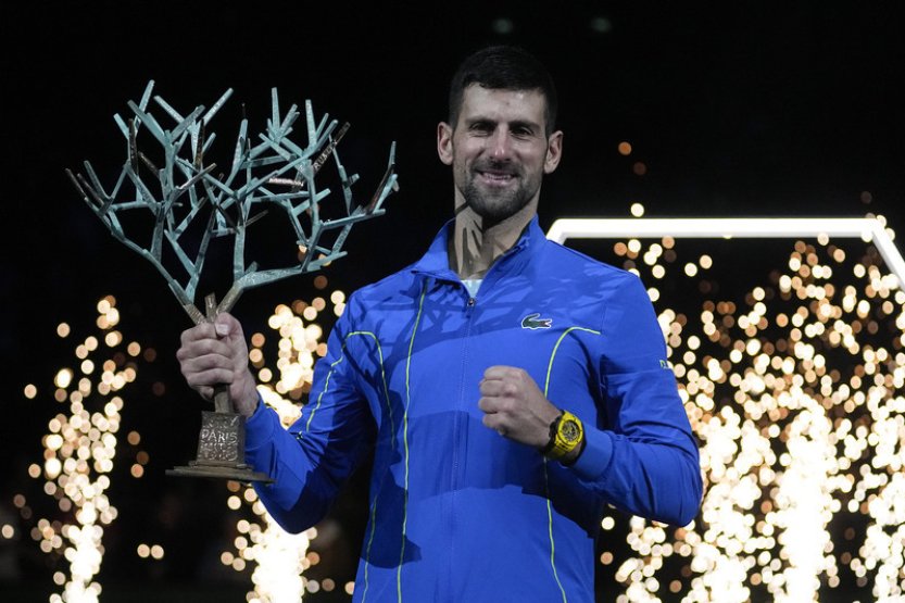 Djokovič porazil Dimitrova a v Paříži ovládl 40. turnaj série Masters