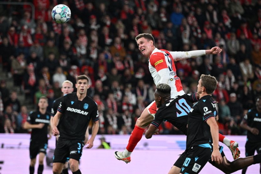 Nejsme zvyklí podávat doma takové výkony, řekl slávista Provod po prohře s Plzní