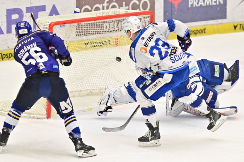 Kondelík zařídil třemi body výhru hokejistů Českých Budějovic nad Brnem 5:2