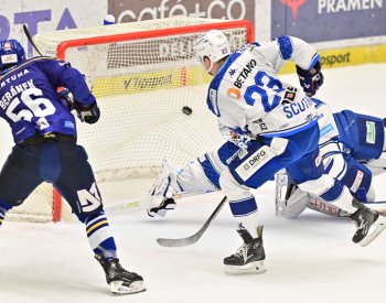 Kondelík zařídil třemi body výhru hokejistů Českých Budějovic nad Brnem 5:2
