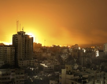 Podle palestinských úřadů při úderech v Pásmu Gazy zemřelo přes 10.000 lidí