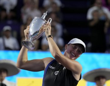 Šwiateková vyhrála Turnaj mistryň a zakončí opět rok jako tenisová jednička