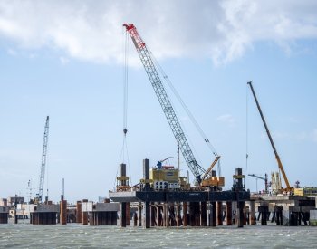 Prodej ruského LNG do Evropy zůstává stabilní, letos Evropa dovezla 13 mil. tun