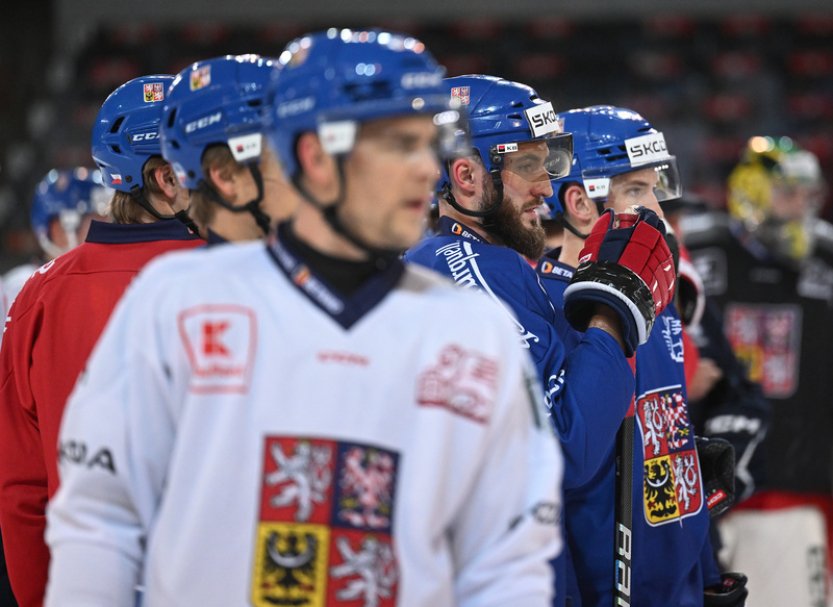 Hokejisty čeká premiéra pod Rulíkovým vedením, ve Växjö se utkají se Švédy