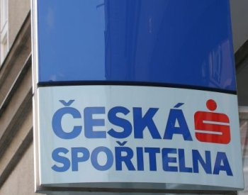 Šestici největších bank v ČR klesly meziročně zisky o 1,3 mld. na 57,1 mld. Kč